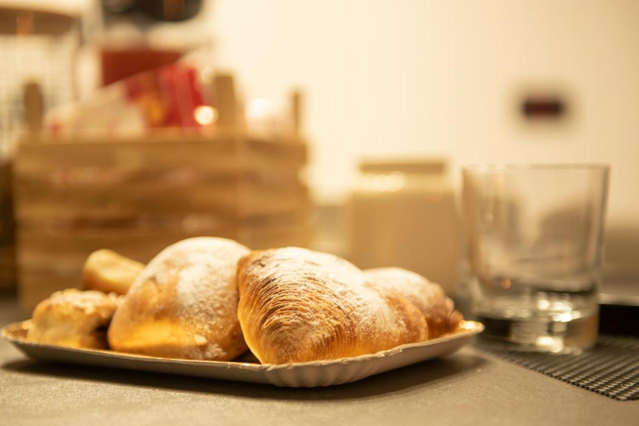 Petrucci B&B Naples Extérieur photo